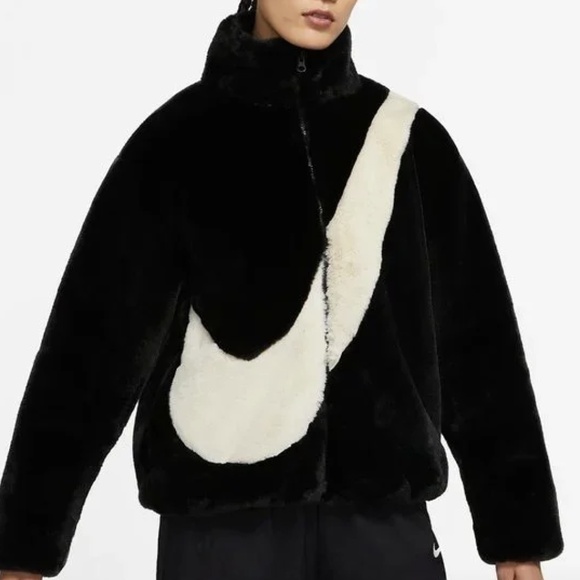 Nike Faux Fur Swoosh Jacket Women’s Medium - Picture 3 of 13